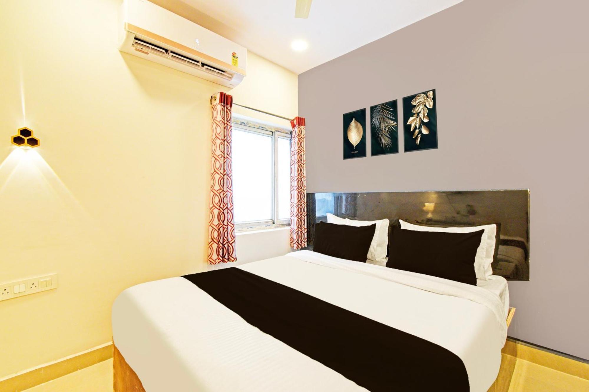 Hotel O Malani Inn Haiderabad Buitenkant foto
