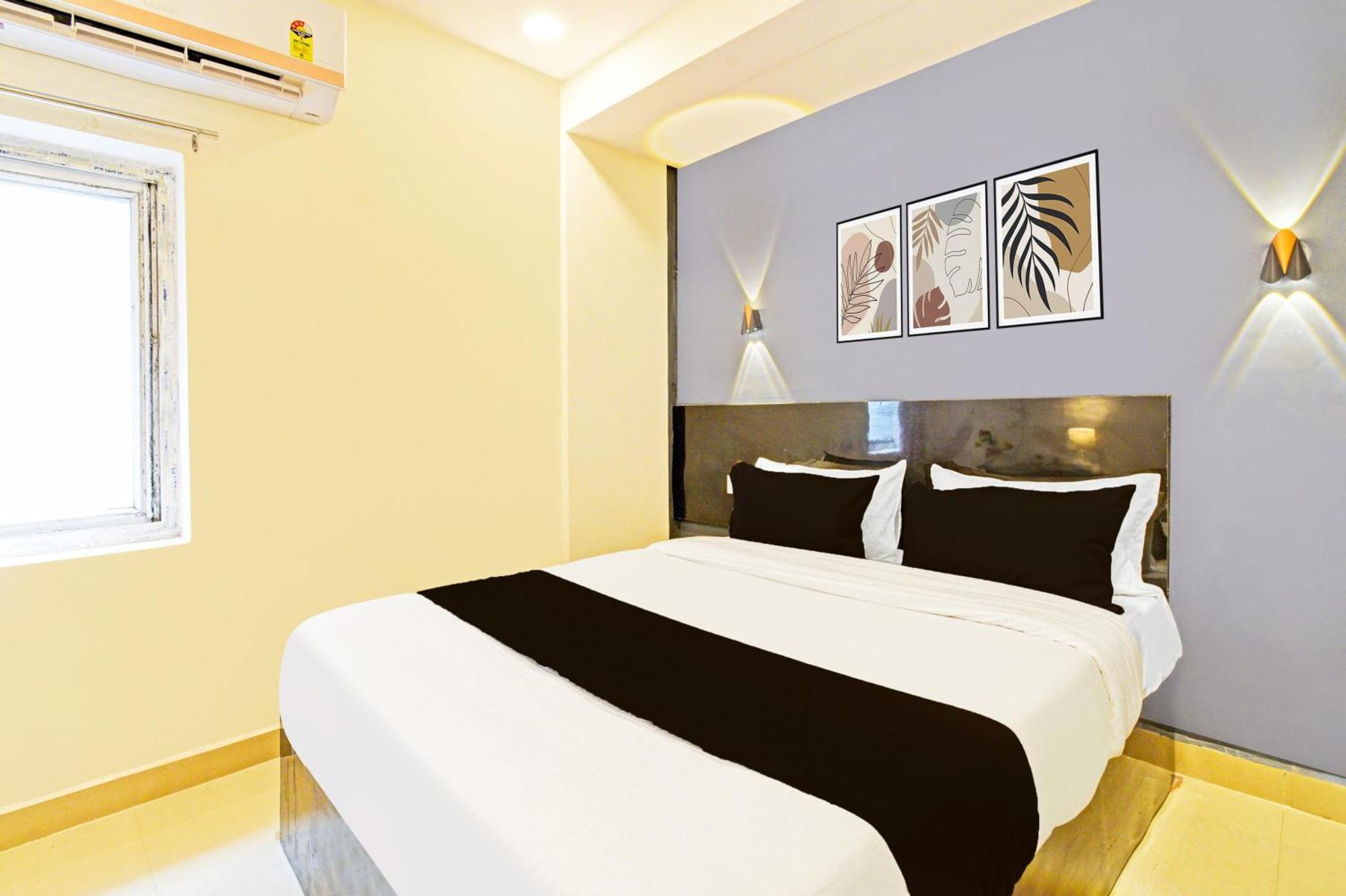 Hotel O Malani Inn Haiderabad Buitenkant foto